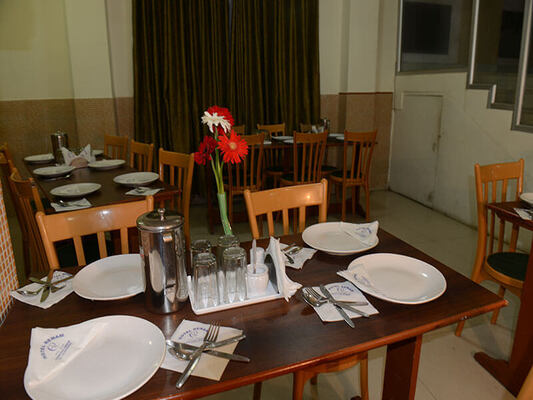 Hotel-Renam