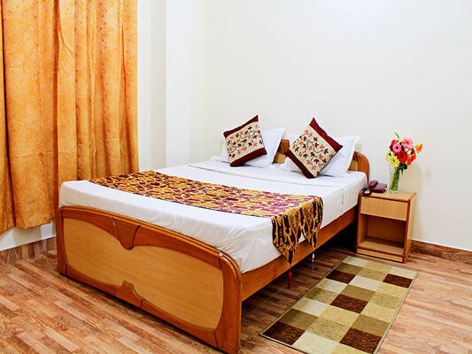 Hotel-Renam