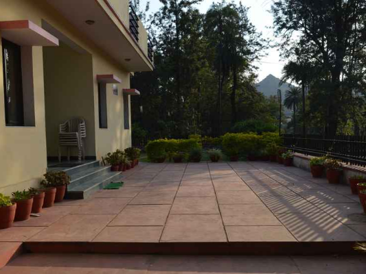 Adiana-Guest-House-In-Mount-Abu
