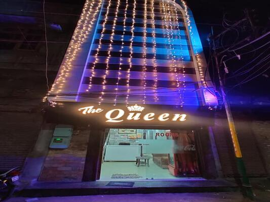 The-Queen-Hotel