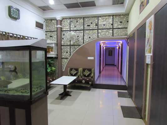 Shine Guest House